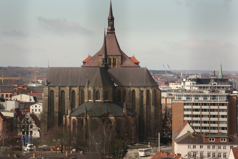Die Marienkirche vom Aussichtspunkt der Petrikirche