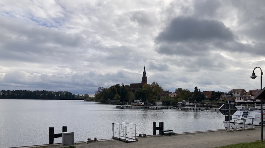 Röbel an der Moritz im Herbst