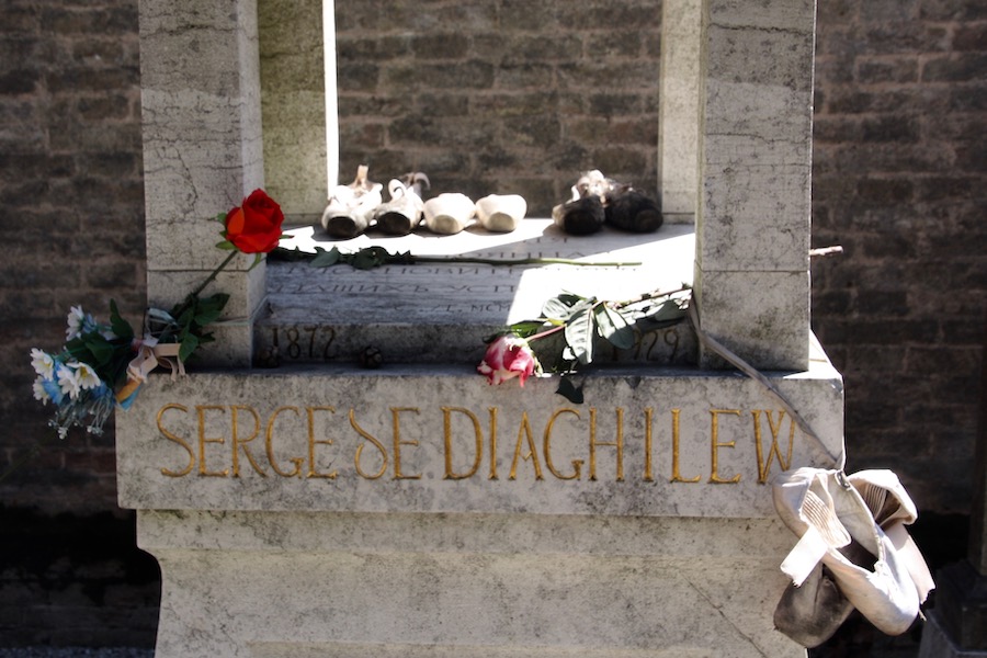 das Grab von Sergei Dhiagilew