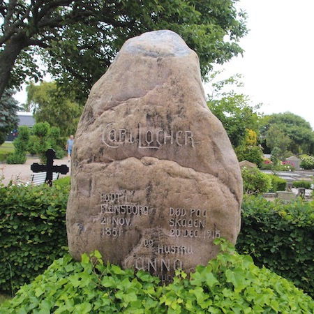 Das Grab von Carl Locher