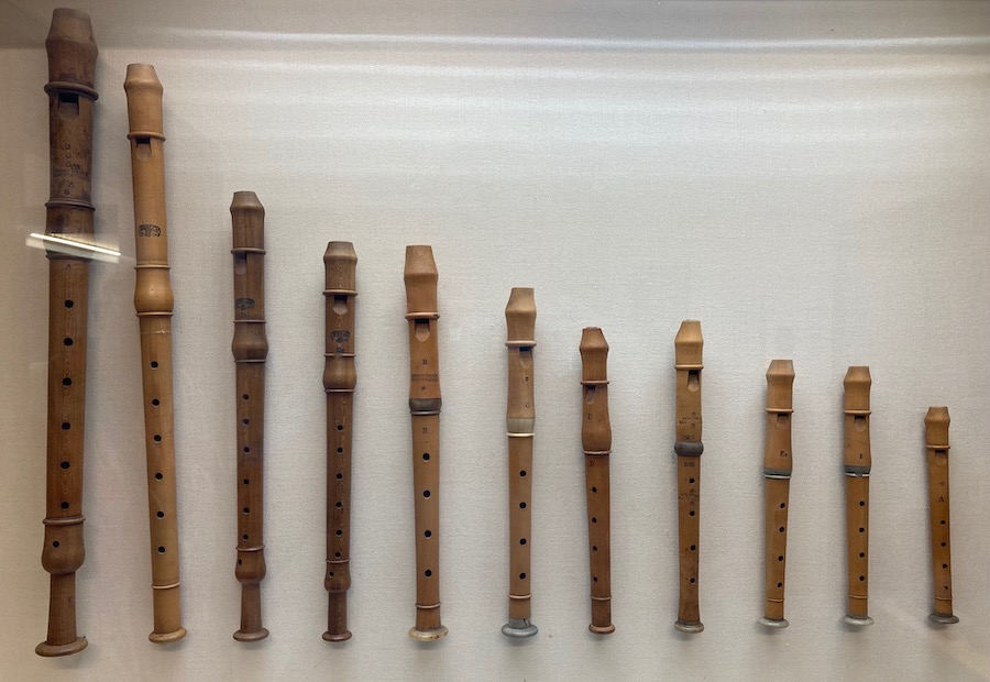 Flöten (um 1860) von dem Berchtesgadener Instrumentenbauer Paul Walch