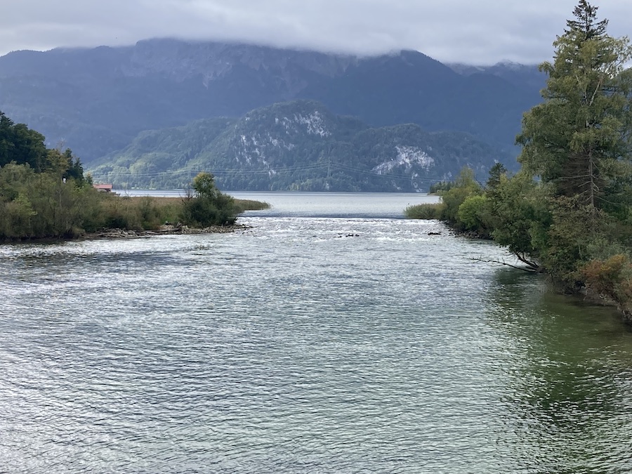 Austritt der Loisach aus dem Kochelsee bei Schlehdorf