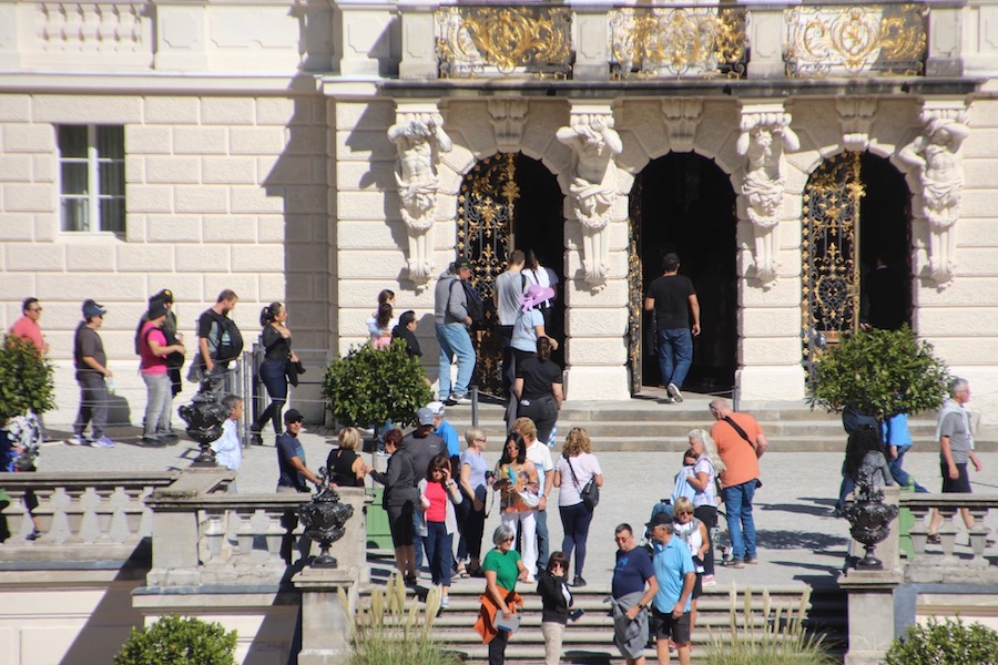 Typische Besuchermenge in der Nachsaison