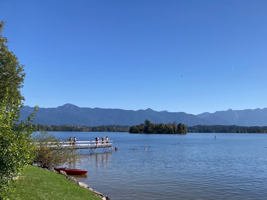 Unten: Badestelle am Staffelsee