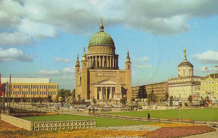 Schloßplatz 1987, Ansicht einer privaten Postkarte (Bluhm)
