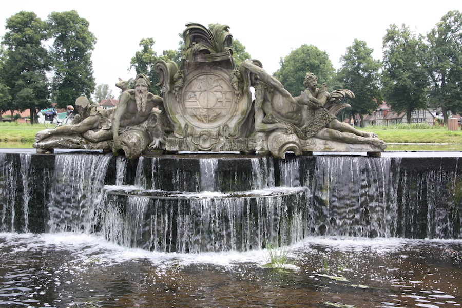 Schloßplatzkaskaden in Ludwigslust