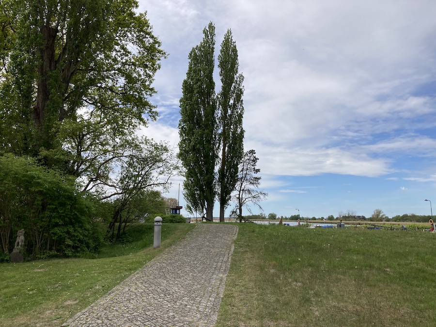 Weg vom Lüttenorter Museum zum Mellsee