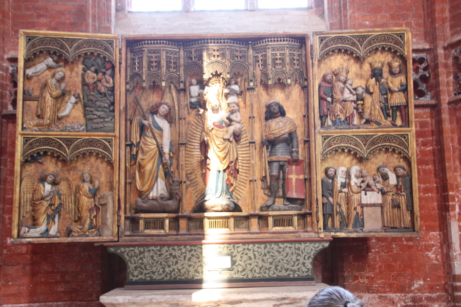 Der Krämer-Altar aus der Marienkirche in der Nikolaikirche Wismar