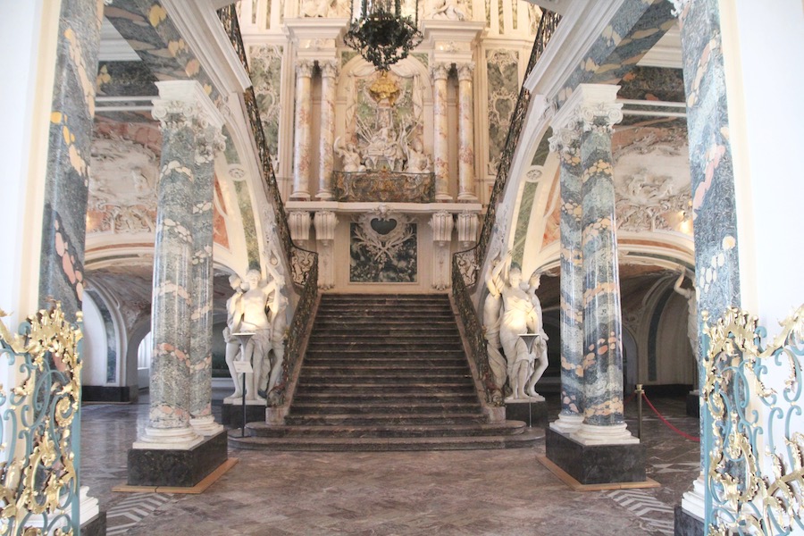 Das von Baltahsar Neumann geschaffene Treppenhaus von unten