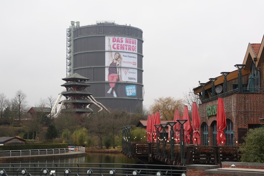 Ein typischer Gasometer des Rurhgebiets