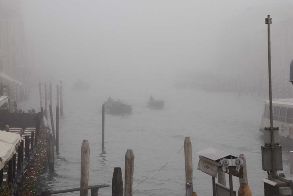 Blick von der ponte scalzi im Nebel.